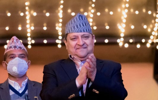 पुर्वराजा ज्ञानेन्द्रको ‘दुई मुटु यैटा बाटो’ कविता संग्रह प्रकाशित