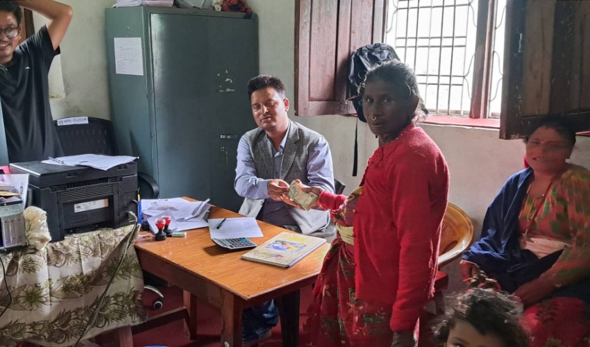 जगन्नाथमा वडाबाटै सामाजिक सुरक्षा भत्ता वितरण