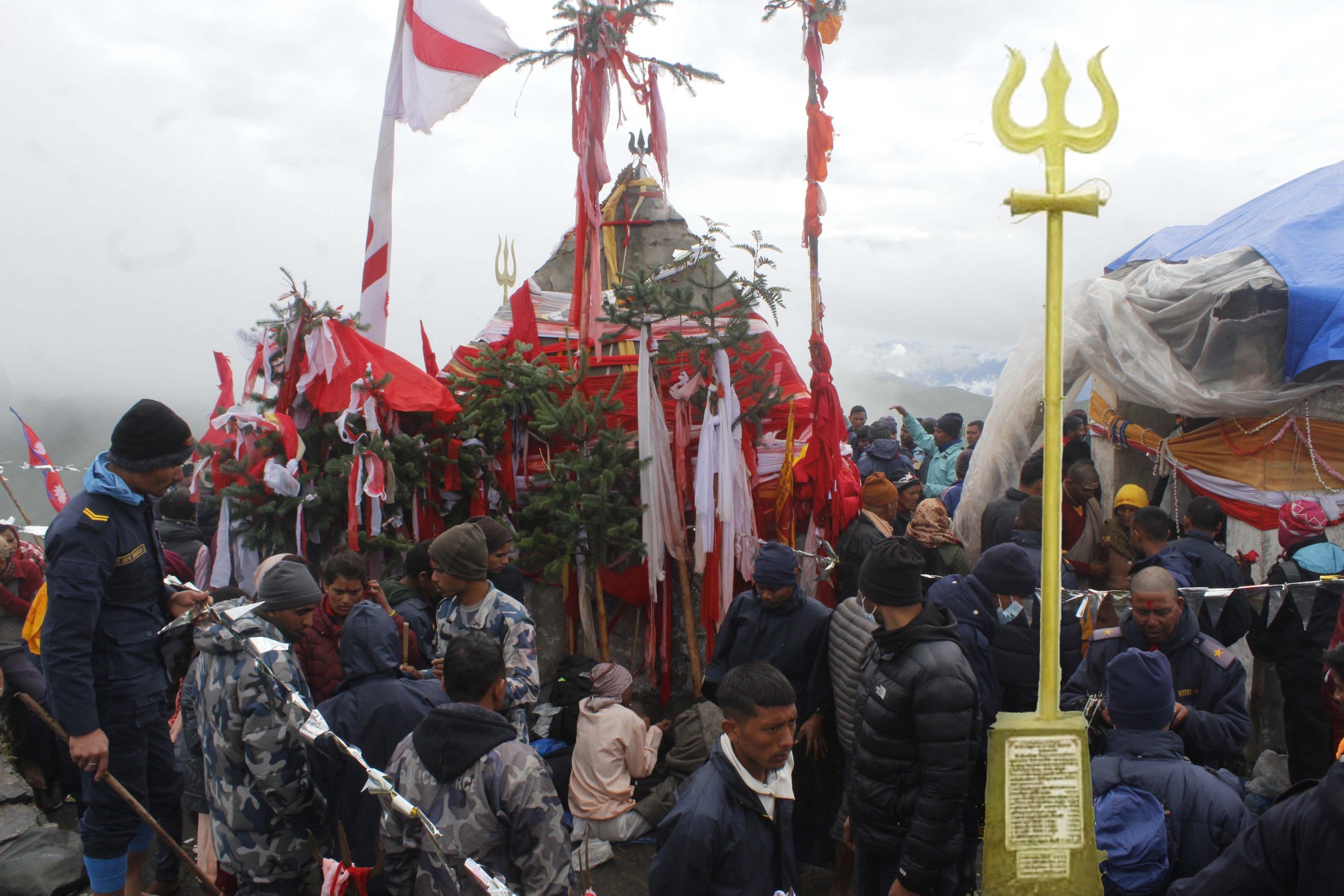 बडीमालिका मन्दिरमा २१ फिटको त्रिशुल