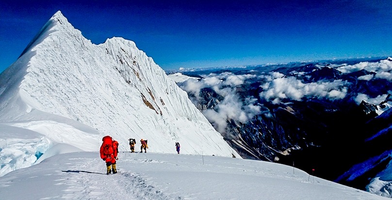 शरद ऋतुका लागि हिमाल आरोहण अनुमति सुरु