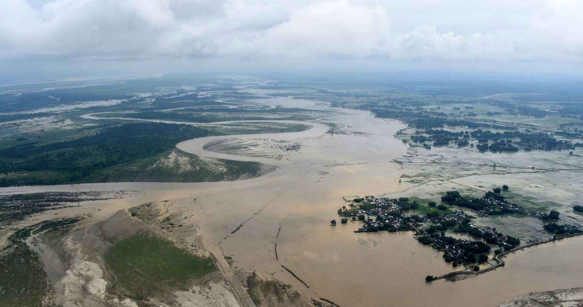सप्तकोशीको कहर : स्थानीयलाई दोहोरो त्रास