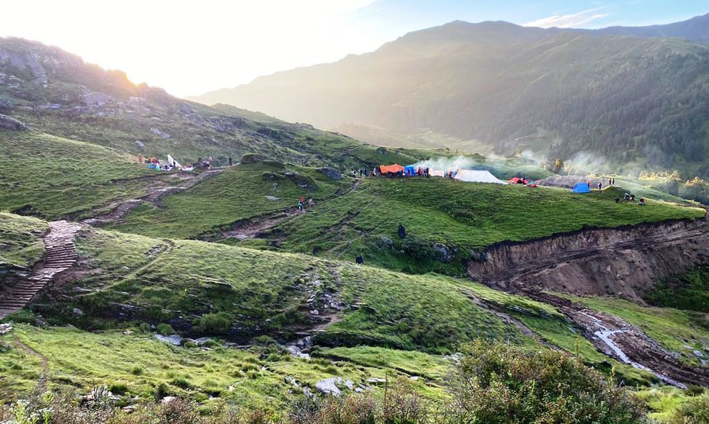 बडिमालिका पाटनमा डोजर