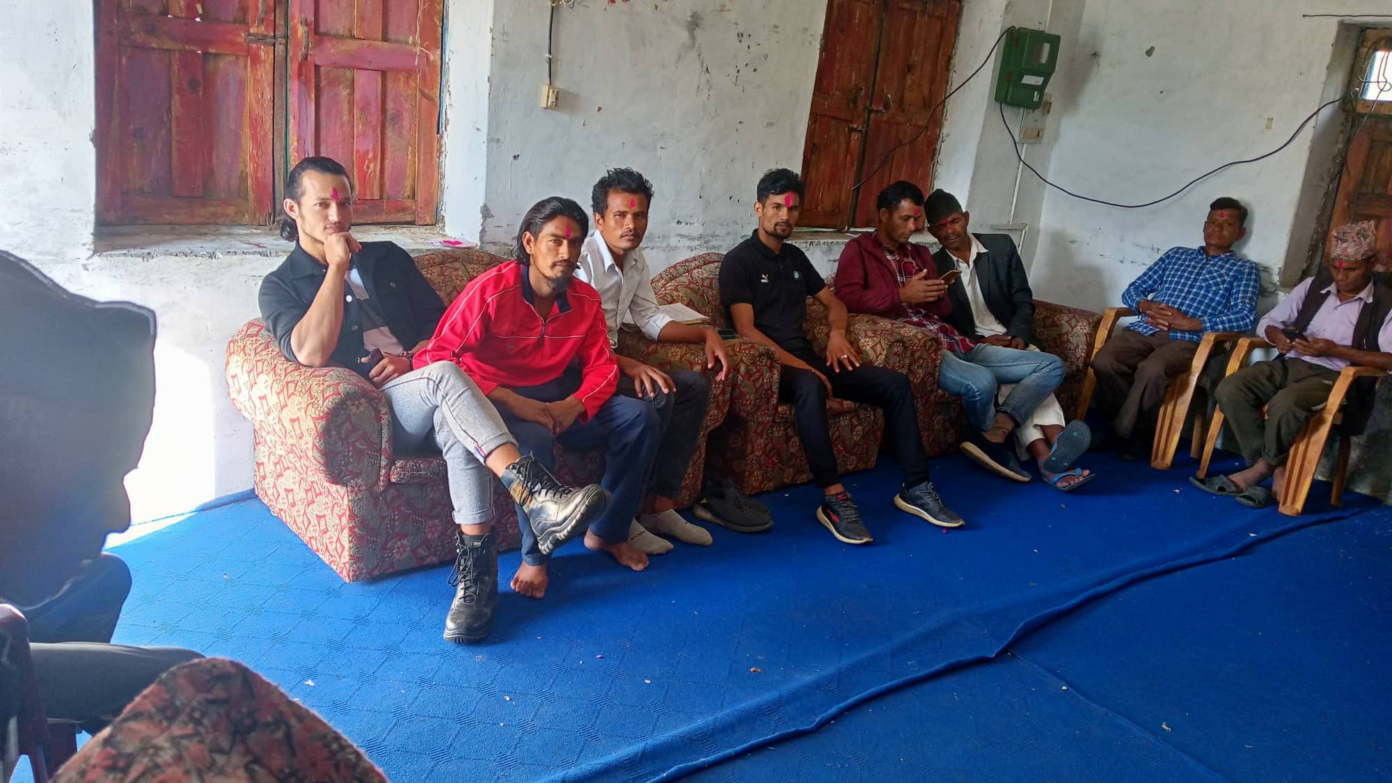 नेकपा एमाले त्रिवेणी-४ द्धारा शुभकामना आदानप्रदान