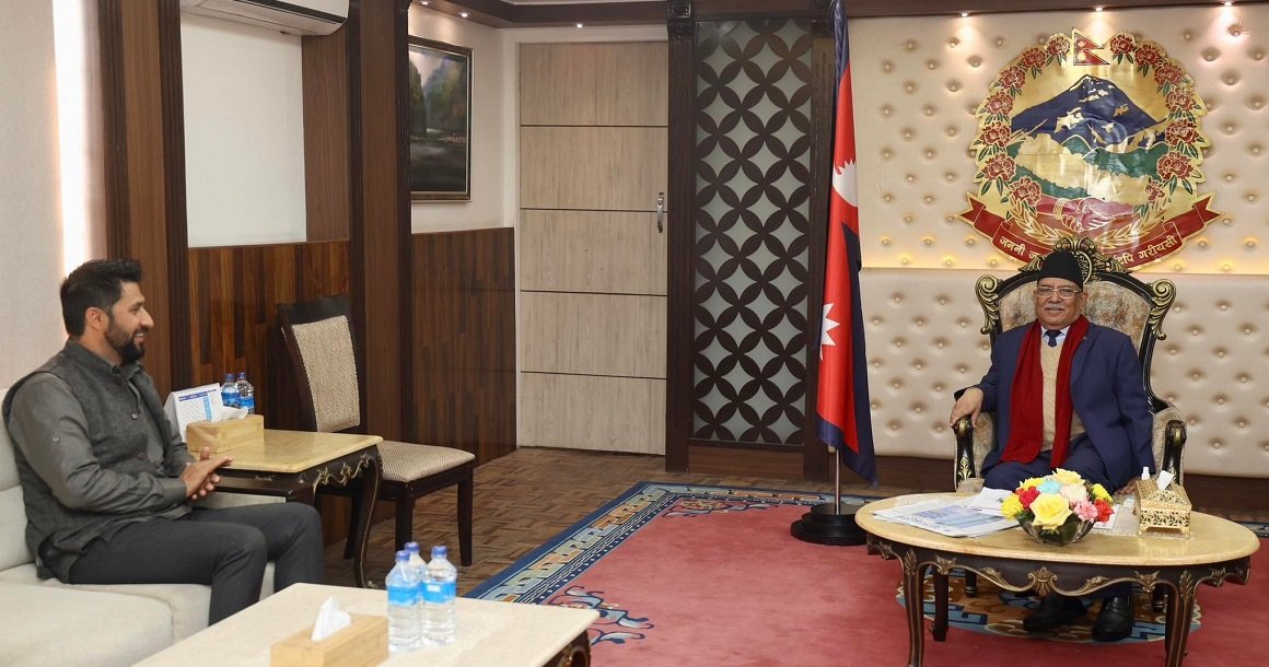 प्रधानमन्त्रीलाई भेटेर रवि लामिछाने फर्किए, प्रचण्डले दिएनन् सकारात्मक जवाफ