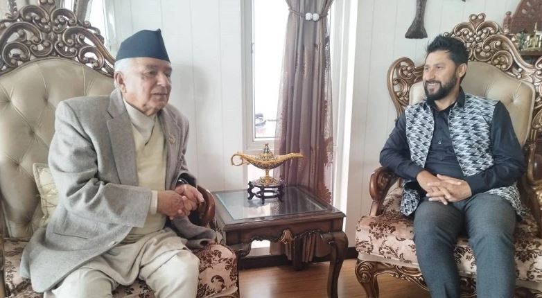 रवि लामिछानेसँग भोट माग्न पुगे रामचन्द्र पौडेल