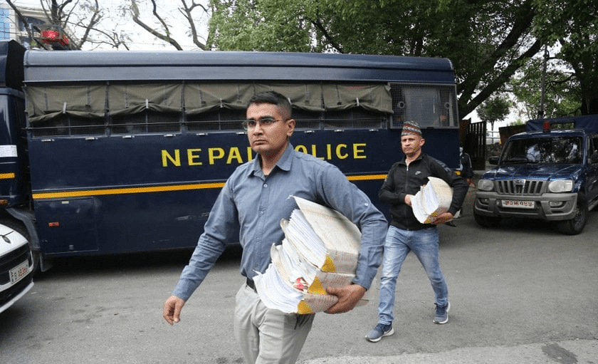 ३२ जनालाई प्रतिवादी बनाएर सरकारी वकिल कार्यालयमा प्रहरीले बुझायो प्रतिवेदन