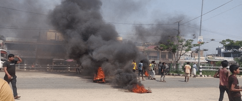 सर्वोच्च अदालतको आदेशविरुद्ध मधेसमा बिहानैदेखि प्रदर्शन