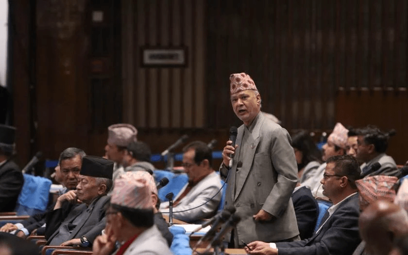 नेपाल हिन्दु राष्ट्र बनाउनुपर्छ भनेर राजदूत शर्माले संविधान विरोधी काम गरे : रघुजी पन्त