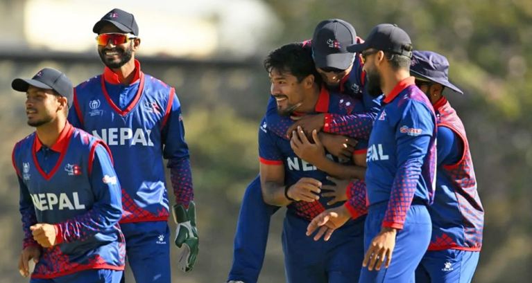 अमेरिकाविरुद्ध नेपालको राम्रो सुरूवात, करणले लिए चार विकेट