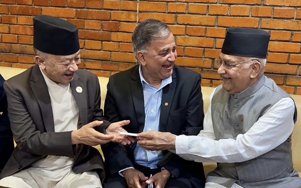 एमाले अध्यक्ष ओली कम्बोडिया प्रस्थान, कार्यवाहक अध्यक्षको जिम्मेवारी पोखरेल र नेम्वाङलाई