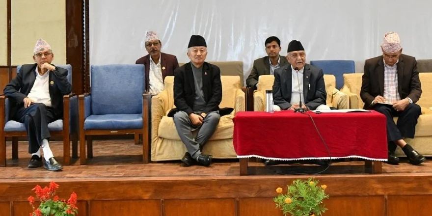 प्रधानमन्त्रीको अभिव्यक्तिलाई लिएर संसद् बैठक अवरुद्ध गर्ने एमालेको निर्णय