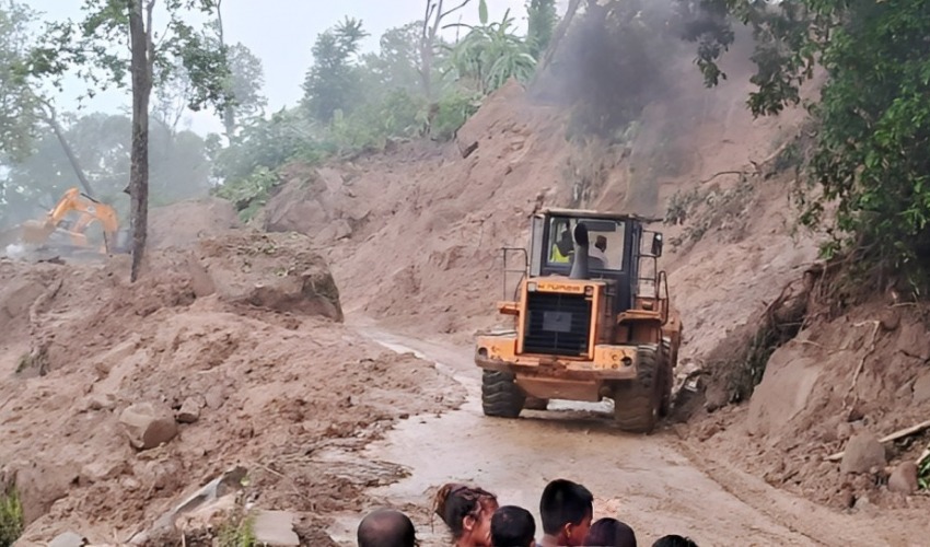 आज १२ बजेदेखि भीमदत्त राजमार्ग अवरुद्ध हुने