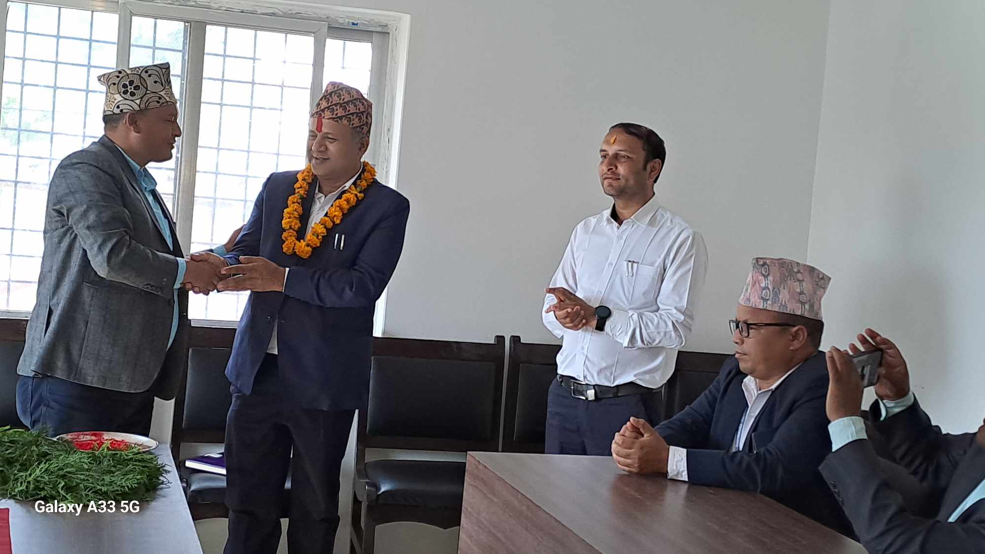 बडीमालिकाले गर्यो नयाँ सीडियोलाई स्वागत