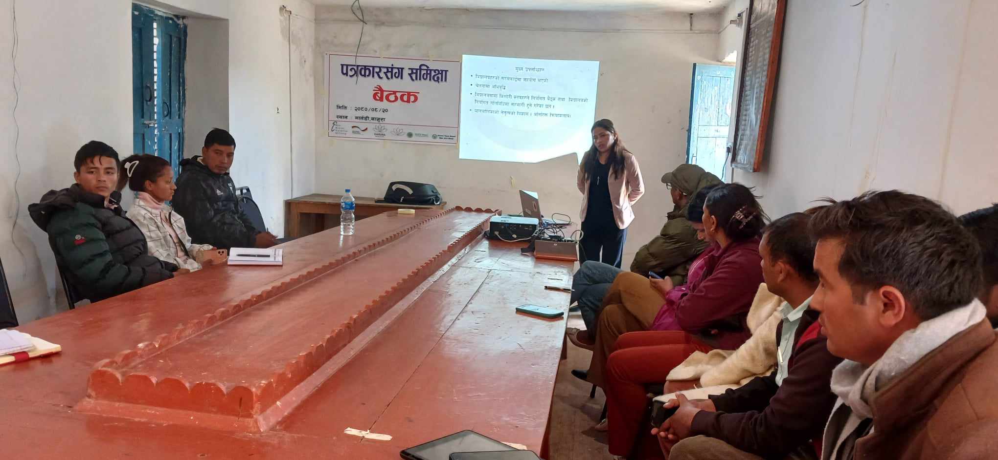 ग्रिन तारा नेपालकाे बाजुराका पत्रकारहरूसंग समीक्षा बैठक