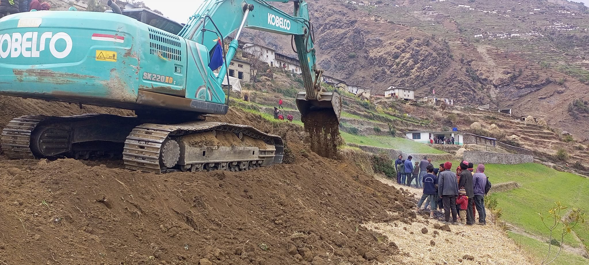 गाैमुलका दुर्गम गाउँ सडक संजालसंग जाेडिदै