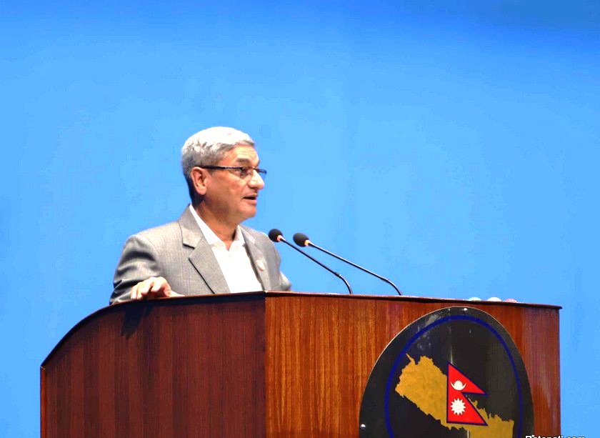 रमेश लेखकले भने– ‘ओलीजी संविधानको ७६ को २ अनुसार प्रधानमन्त्री बन्नुहुन्छ’