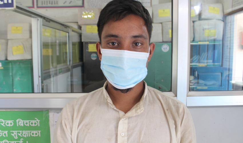 बाजुराका एक युवक खैराहिरोइनहित कैलालीबाट पक्राउ