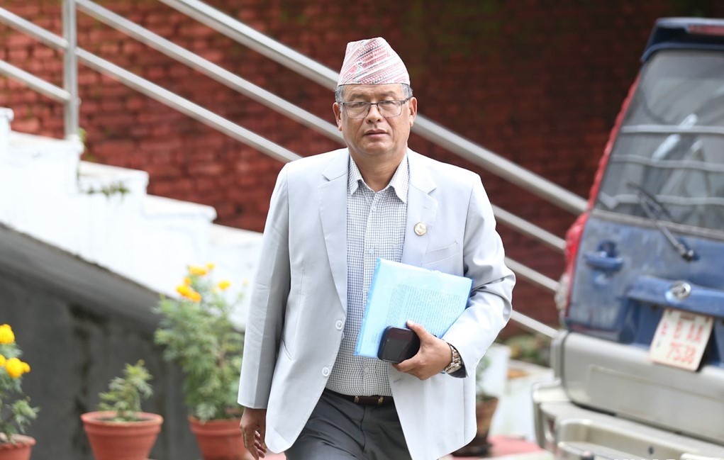 कांग्रेस उपसभापति धनराज गुरुङमाथि अनुसन्धान गर्न छानबिन समितिको सिफारिस