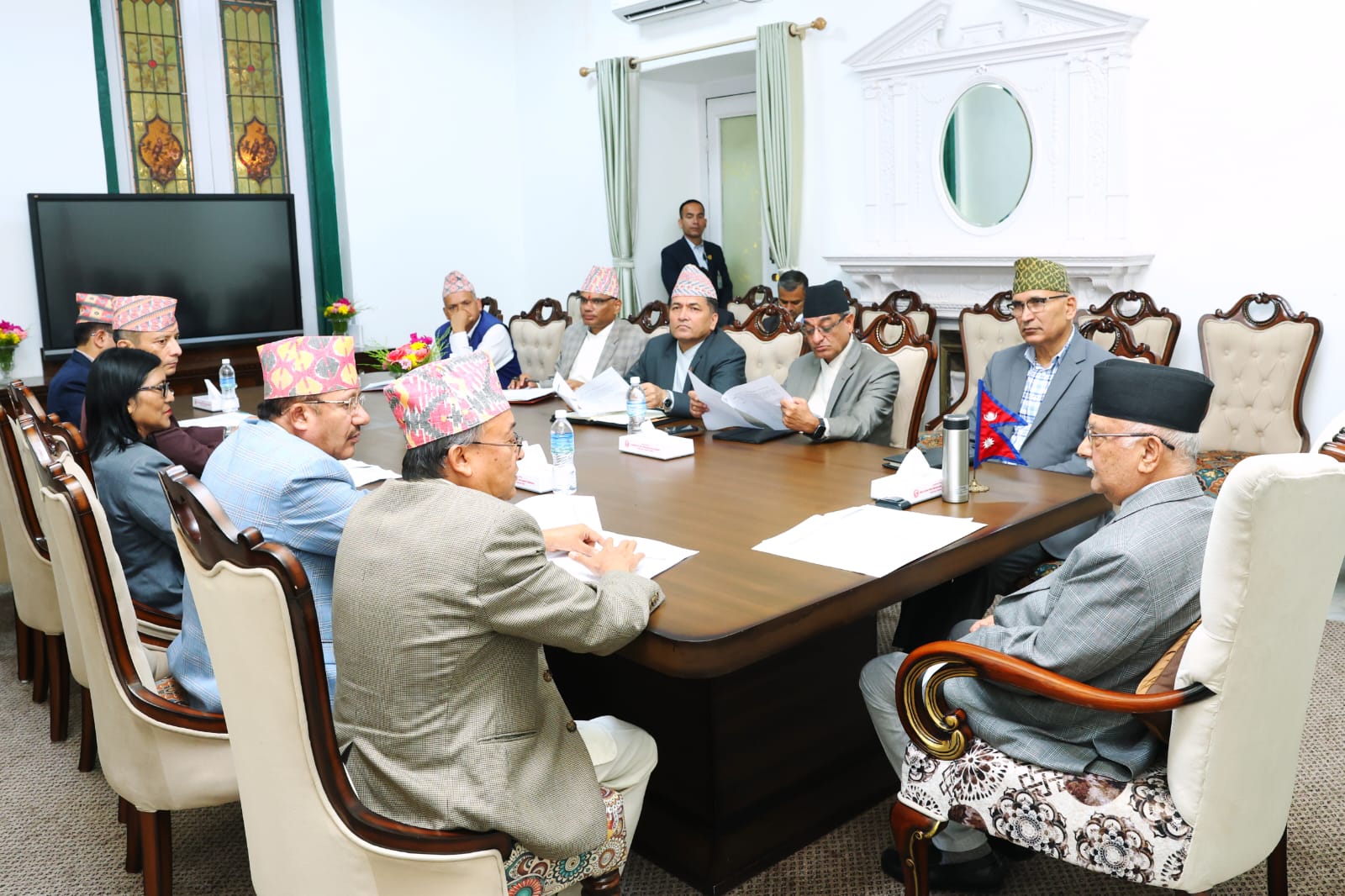 आयोगद्वारा मंसिर १६ गते उपनिर्वाचनको मिति तोक्न सरकारसँग परामर्श