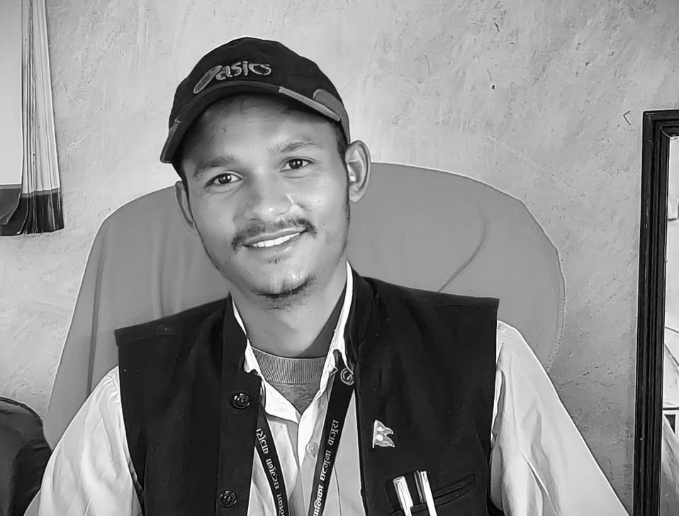 मृत्यु भएको ५ दिनपछि स्वास्थ्यकर्मी खत्रीको अन्त्येष्टि गरियो