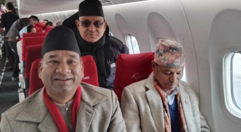 एमालेको कारबाहीपछि पहिलोपटक गृहप्रदेशमा भीम रावल, सँगै कर्ण थापा पनि आए !