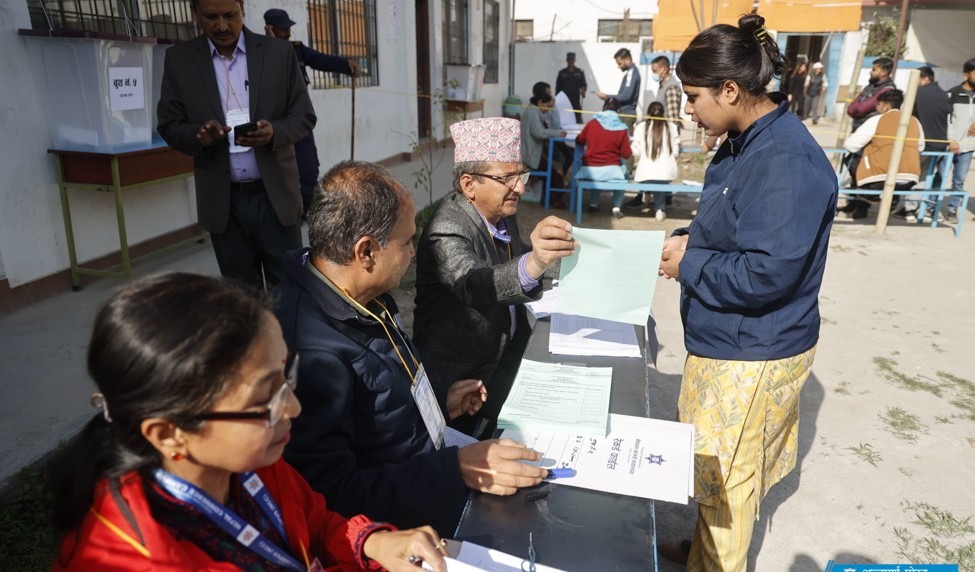 स्ववियु निर्वाचन : कतै मतदान जारी, कतै स्थगित