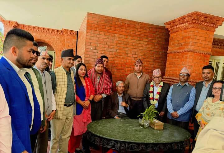 बुढीनन्दाका उपमेयर बोहरा पुःन काँग्रेस पार्टीमा फर्किए