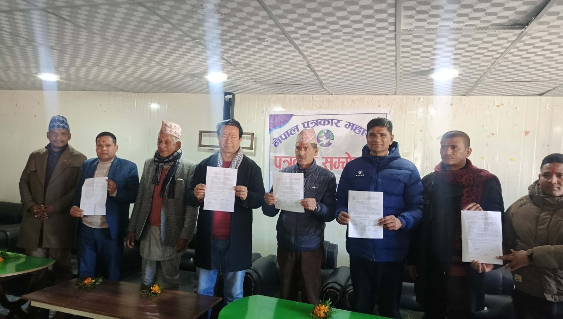 फागुन २१ को निर्वाचन शान्तिपूर्ण बनाउने बाजुराका उम्मेदवारको प्रतिबद्धता