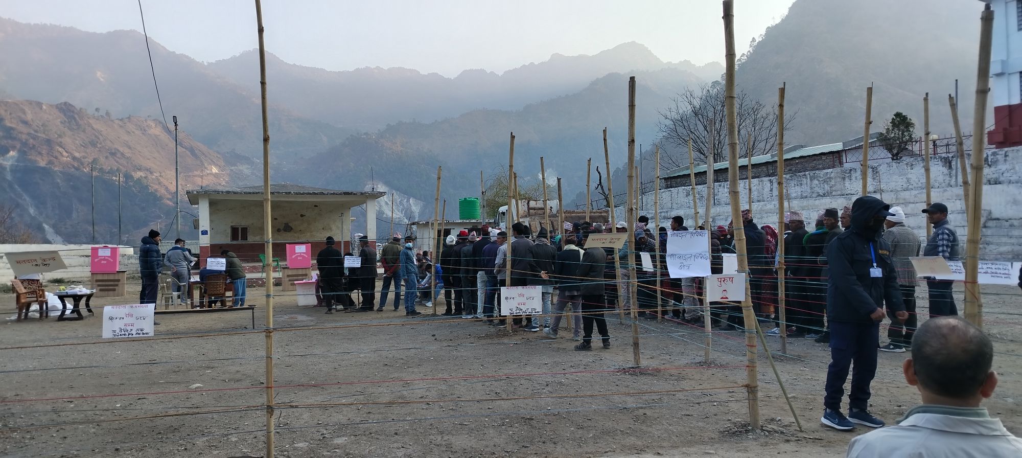 बाजुरामा शान्तिपूर्ण तरिकाले मतदान हुँदै